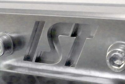 Logo in Metall